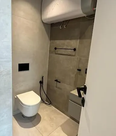 Lägenhet Amber - Brand New Luxury 1 Bedroom Located In The Very Center Varna